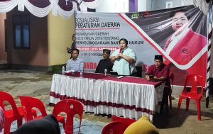 Anggota DPRD Kaltim Ananda Emira Moeis melaksanakan Sosperda tentang Penyelenggaraan Bantuan Hukum di Samarinda. (foto : Exclusive)