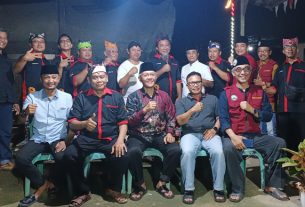 Muhammad Samsun, Wakil Ketua DPRD Kaltim bersilaturrahmi dengan warga Paguyuban Banyuwangi Kutai Kartanegara. (foto: Exclusive)