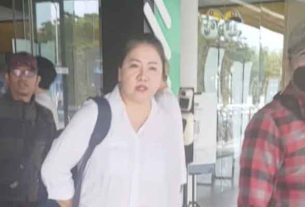 Tim Tabur Kejaksaan mengamankan Vinna Sencahero buronan yang masuk dalam Daftar Pencarian Orang asal Kejati Jatim. (foto: Exclusive)
