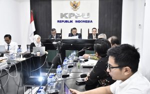 Sidang KPPU terkait Pekerjaan Lanjutan Pengembangan Fasilitas Pelabuhan Laut Nusa Penida. (foto: Exclusive)