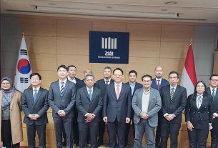 Delegasi Kejagung Republik Indonesia dari Biro Kepegawaian JAM Pembinaan di SPO Korea Selatan. (foto: Exclusive)