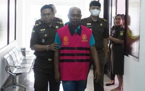 Tersangka SA. (foto: Exclusive)