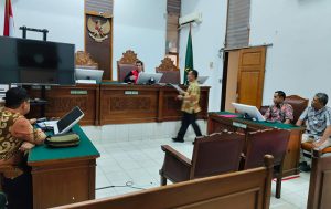 Sidang Praperadilan yang diajukan Pemohon Heru Hanindyo terhadap JAM Pidsus terkait penyitaan uang dan barang miliknya. (foto: Exclusive)