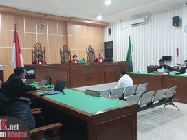Sidang pembacaan Pledoi Terdakwa Rachmat Fadjar. (foto: Lukman)