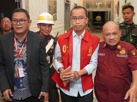 Tersangka RY ditahan 20 hari ke depan. (foto: Exclusive)