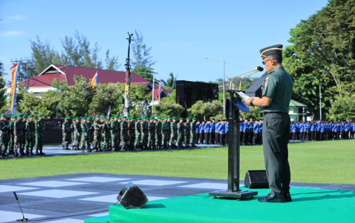 Upacara Dipimpin oleh Kasdam VI/Mulawarman Brigjen TNI Ari Aryanto, S.E., M.I.P.