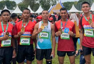 Prajurit Brigif TP 85/BTC berhasil meraih medali pada ajang Bayan Run 2025. (foto: Exclusive)