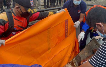 Khoirul Anam dievakuasi Tim SAR Gabungan. (foto: Tim SAR)