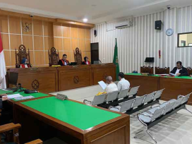 Sidang Pembacaan Dakwaan Terdakwa Amrullah Dan Idi Erik Idianto. (Foto: Exclusive)